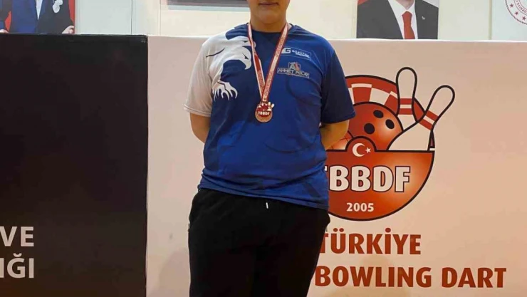 Dartta bronz madalya Yarbaşı'nın