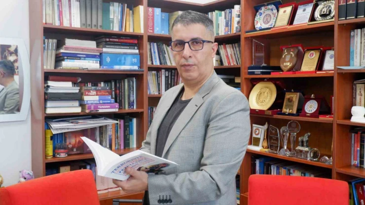 Doç. Dr. Savaş Eğilmez: 'İsrail'i Haganah ve Irgun silahlı terör örgütü kurdu'
