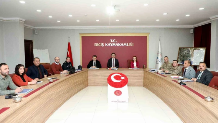 Erciş'te 'seçim koordinasyon ve güvenliği toplantısı' düzenlendi