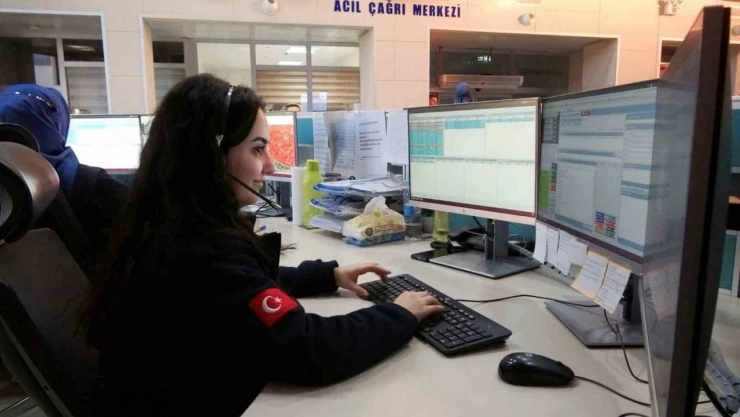 Erzincan 112 Acil Çağrı Merkezi 2023 yılında 274 bin 873 çağrı aldı