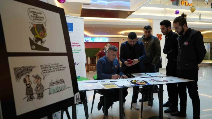 Erzincan'da kış temalı karikatür sergisi açıldı