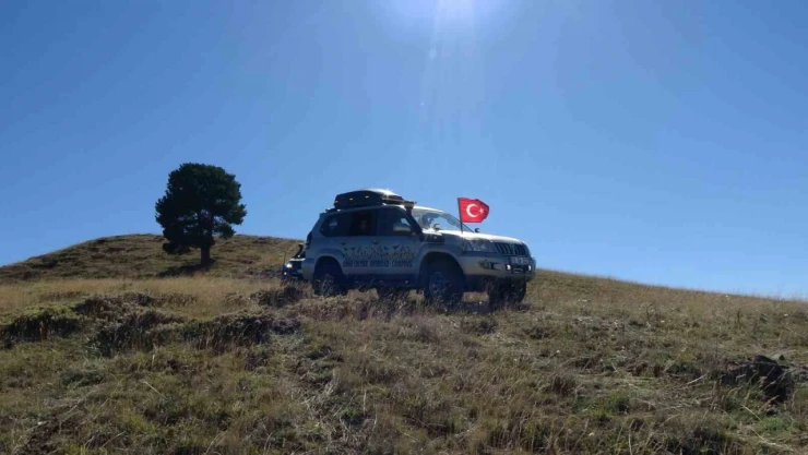 Erzurum'da off-roadçular 'Yaza veda, kışa merhaba' dedi