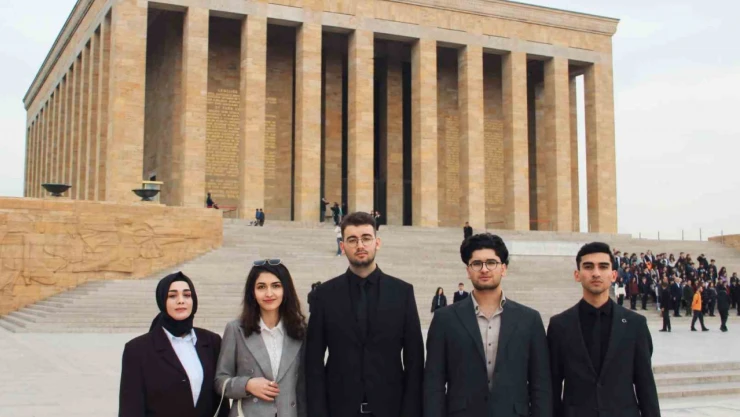 Erzurumlu genç hukukçuların Ankara çıkarması