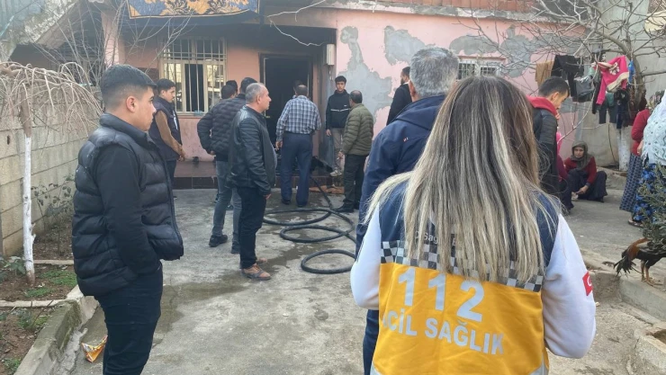 Evde çıkan yangın korkuttu