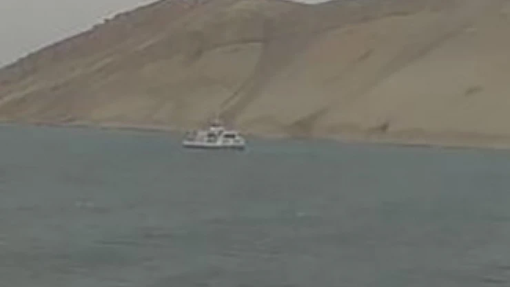 Feribotta korku dolu anlar: Şiddetli fırtınadan dolayı iskeleye yanaşamadı