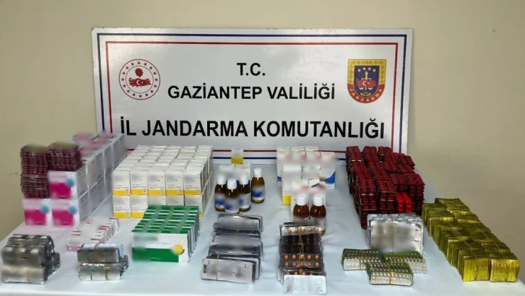 Gaziantep'te jandarmadan kaçak ilaç operasyonu: 2 gözaltı