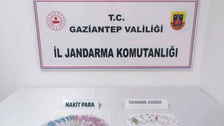 Gaziantep'te kumar ve bahis oynayanlara 'mengene' baskını