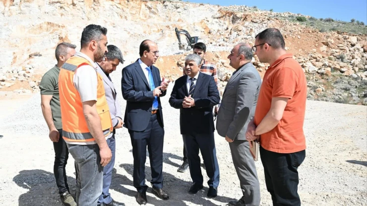 Geçit: 'Kaliteli malzemelerle güçlü yatırımların altına imza atacağız'