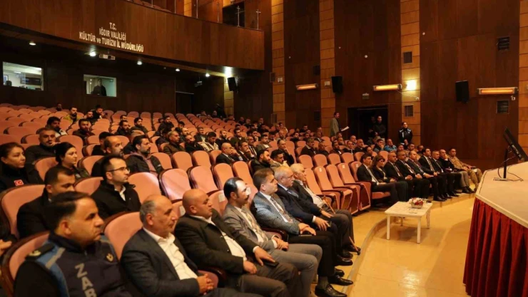 Iğdır'da bağımlılıkla mücadele değerlendirme ve bilgilendirme toplantısı yapıldı