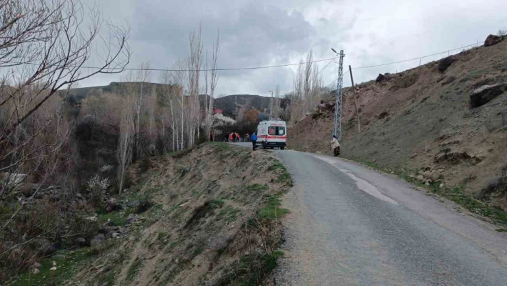 Iğdır'da dere yatağına düşen çocuk aranıyor