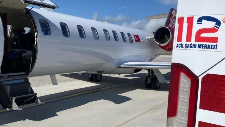 Kalp yetmezliği olan bebek ambulans uçakla Eskişehir'e sevk edildi