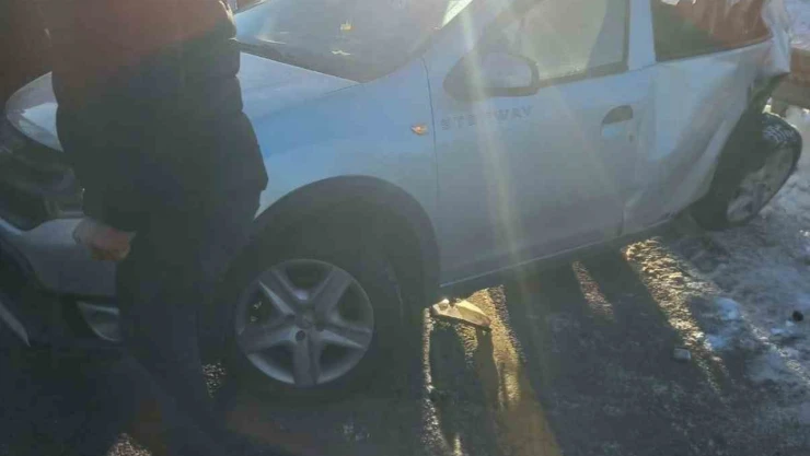 Kars'ta trafik kazası: 8 yaralı