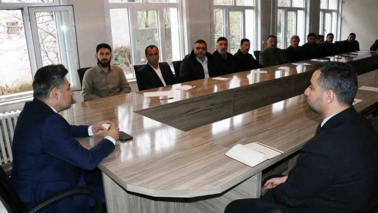 Kaymakam Özçelik: 'İmamlarımızın hem dini hem de milli sorumlulukları vardır'