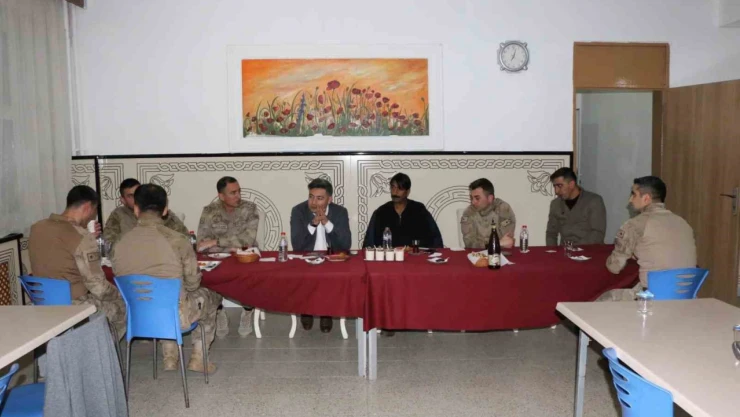 Kaymakam Özçelik: 'Vatan için görev yapmak kutsaldır'