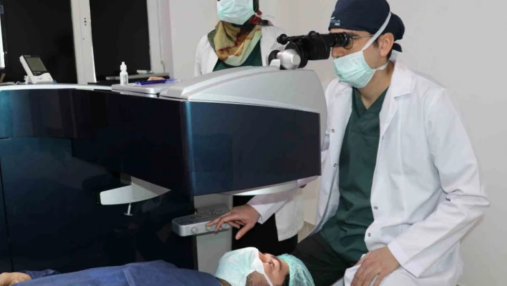 Lokman Hekim Hastanesinde Excimer Lazer tedavisi başladı