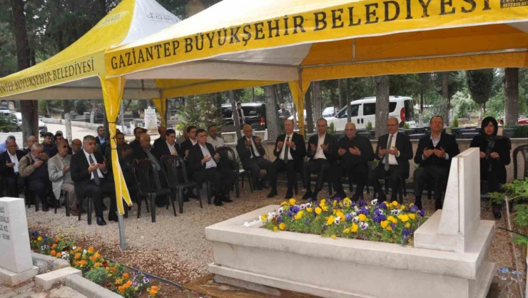 M. Naci Topçuoğlu dualarla anıldı