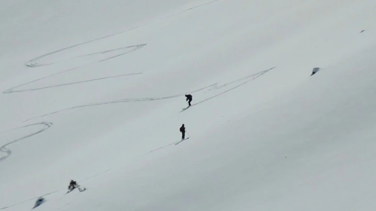 Munzur Dağlarında dağ kayağı keyfi