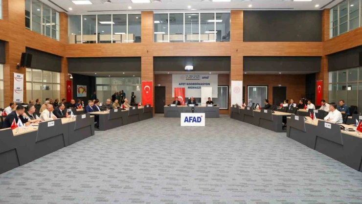 Muş İl Afet ve Risk Azaltma toplantısı gerçekleştirildi