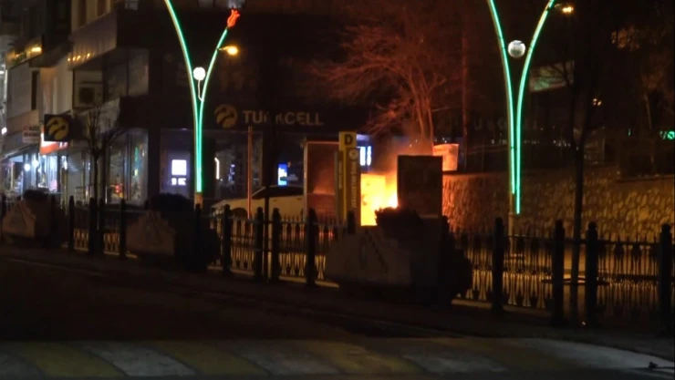 Muş'ta iki ayrı noktada şüpheli paket alarmı