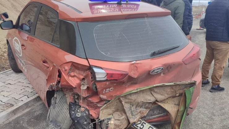 Özalp'ta trafik kazası: 1 ölü 3 yaralı