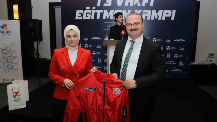 Rektör Hacımüftüoğlu: 'Milli Teknoloji Hamlesi ile bilime merak arttı'