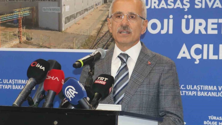 Saatte 225 km hıza ulaşacak yerli ve milli hızlı tren geliyor