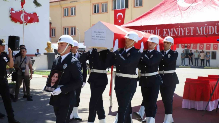 Şehit polis memuru Halil İbrahim Kuzkun için tören düzenlendi
