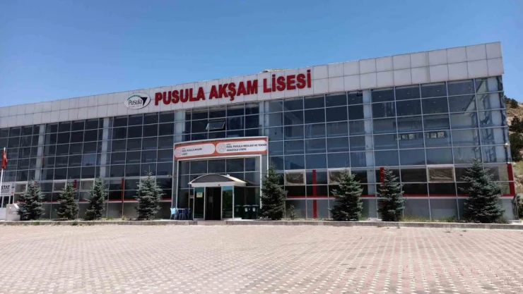 Sivas'ta kuyumcular ve eğitim bir araya geldi: Önemli protokol imzalandı