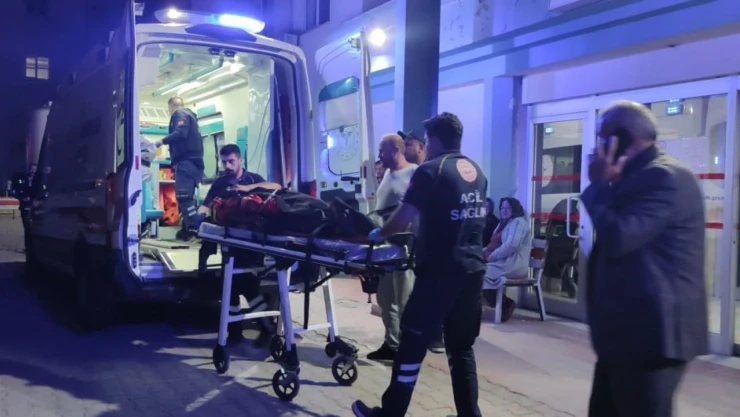 Sivas'ta traktör devrildi: 1 ölü, 1 yaralı