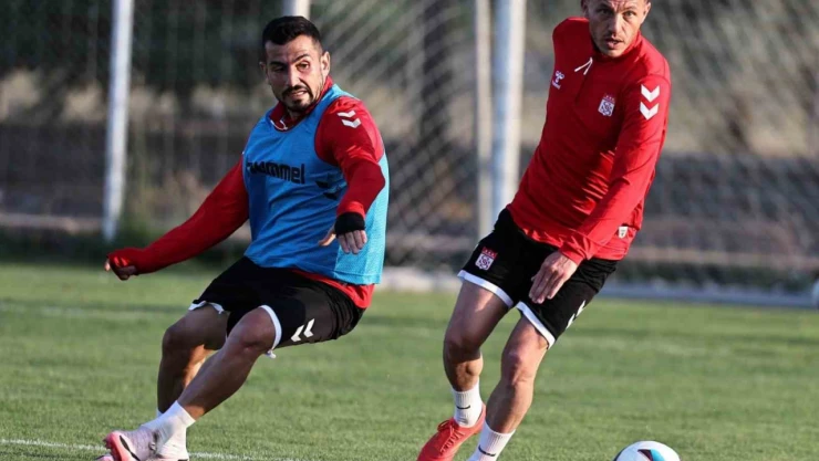 Sivasspor çift kale maç yaptı