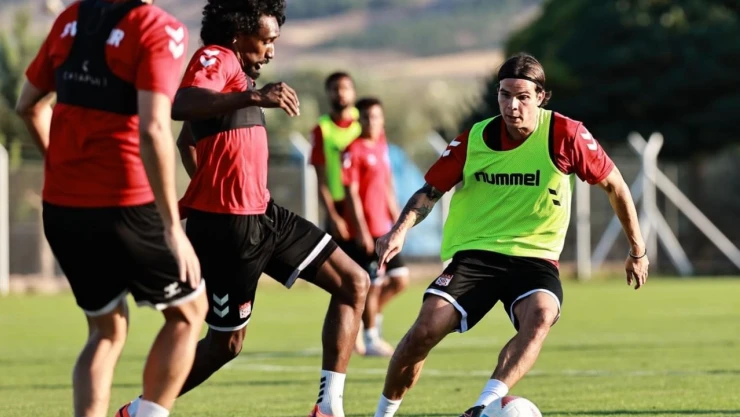 Sivasspor'da Beşiktaş mesaisi sürüyor
