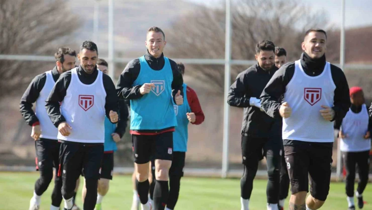 Sivasspor, Hatay maçının taktiğini çalıştı