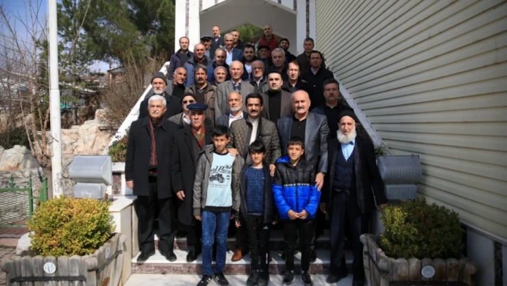 Taşkın, 'Depremin yaralarını sararken rutin hizmetleri aksatmayacağız'