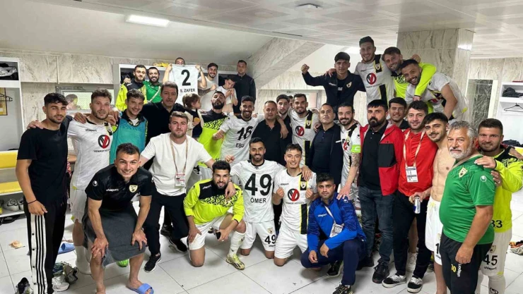TFF 3. Lig Play-off yükselme maçı: 1984 Muşspor: 1 - Tokat Bld. Plevnespor: 1