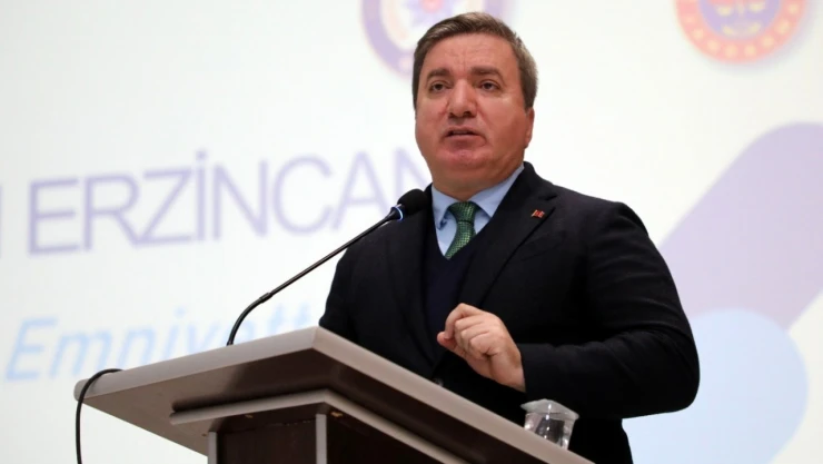 Vali Aydoğdu: 'Erzincan'ın düşman işgalinden kurtuluşunun 106. yılını, göğsümüzü kabartan bir coşkuyla kutluyoruz'