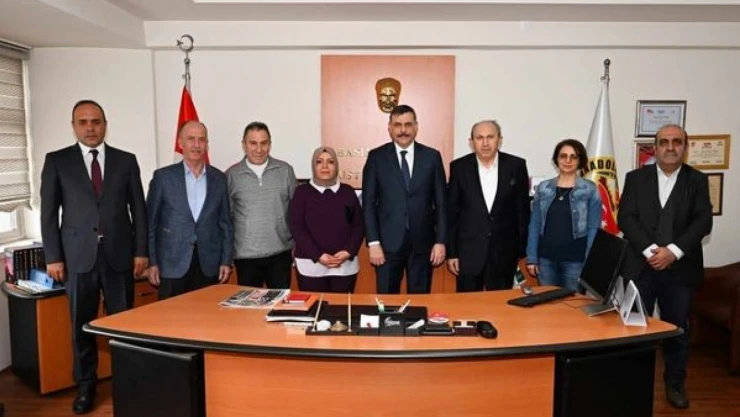 Vali Çiftçi'den DAGC'ye ziyaret