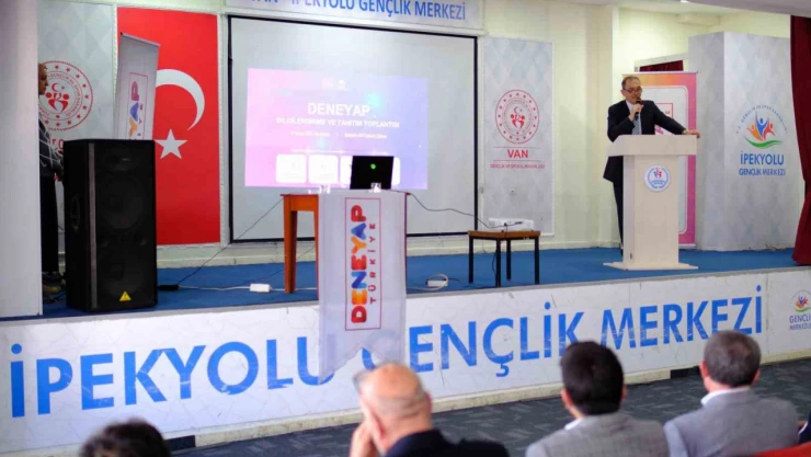 Van'da 'deneyap teknoloji atölyeleri bilgilendirme ve tanıtım toplantısı' yapıldı