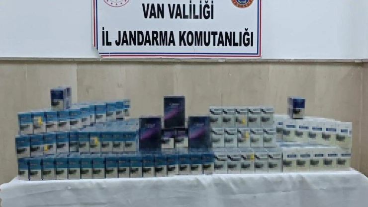 Van'da gümrük kaçağı malzemeler ele geçirildi