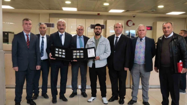 Van'da PTT'nin 184'üncü kuruluş yıl dönümü kutlandı