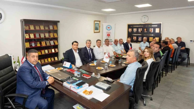 Yılmaz'dan Şehitkamil'de eşit hizmet sözü